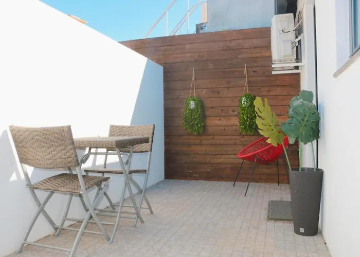 9 Min Metro To Downtown -Remote Working - Free Parking