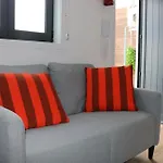 9 Min Metro To Downtown, For Couples& Free Parking